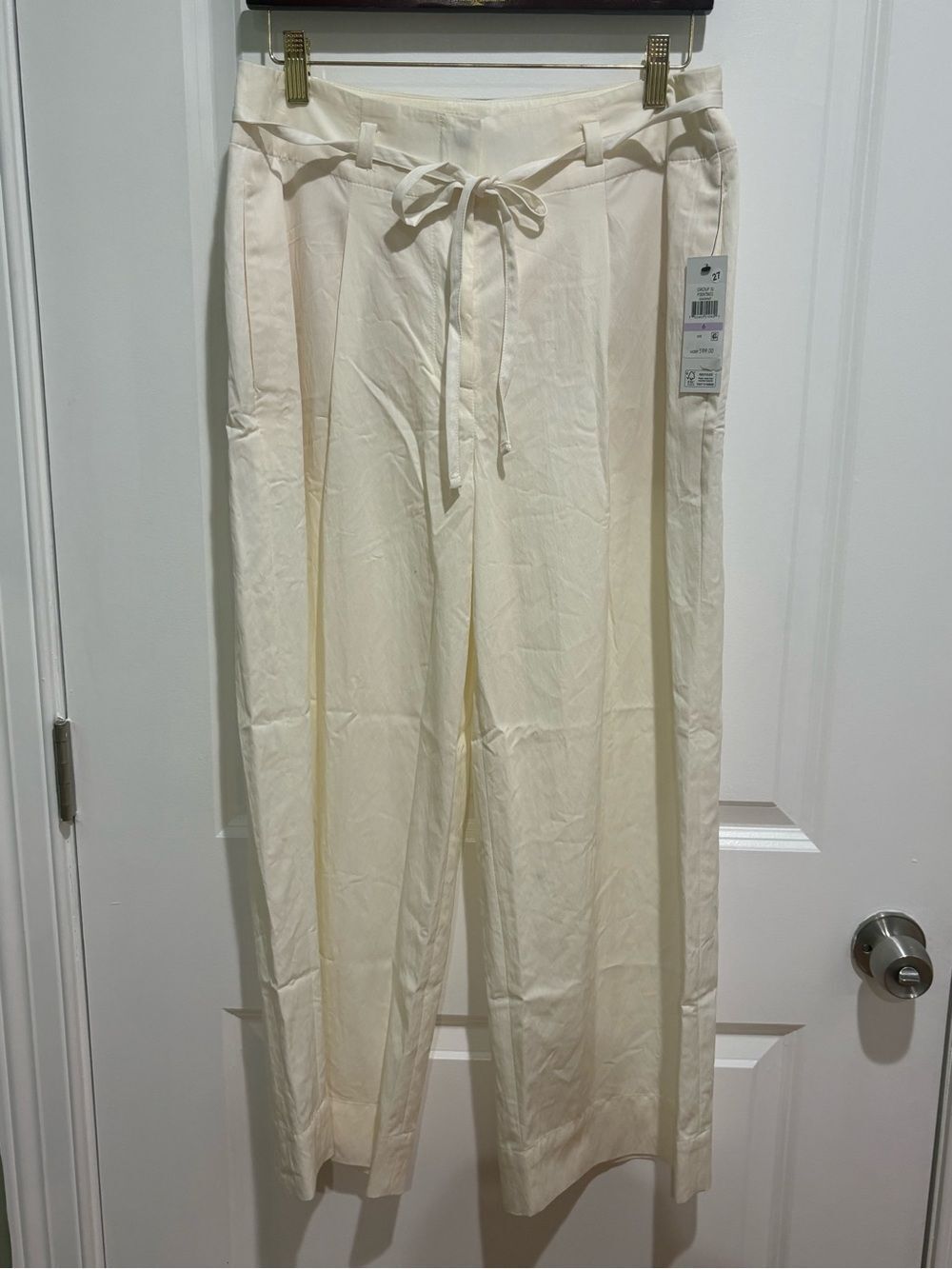 Donna Karan Cream DKNY Labeled Women's Garment